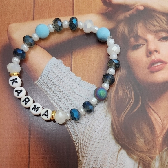 Taylor Swift Midnights Handmade Friendship Bracelet Set Of 10 - Picture 8 of 15